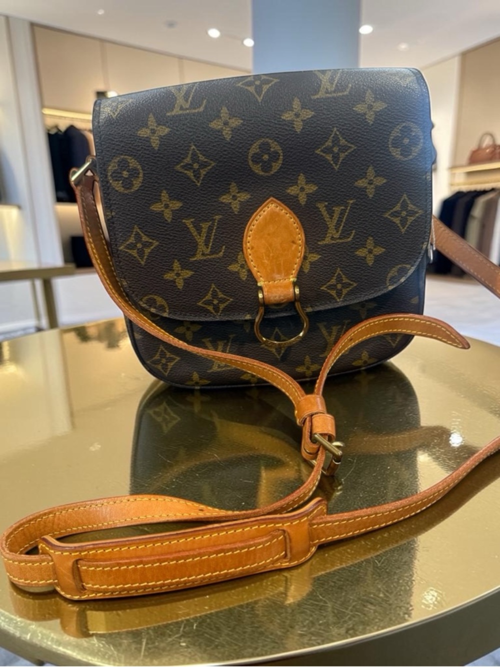 Louis Vuitton Leather Handbag